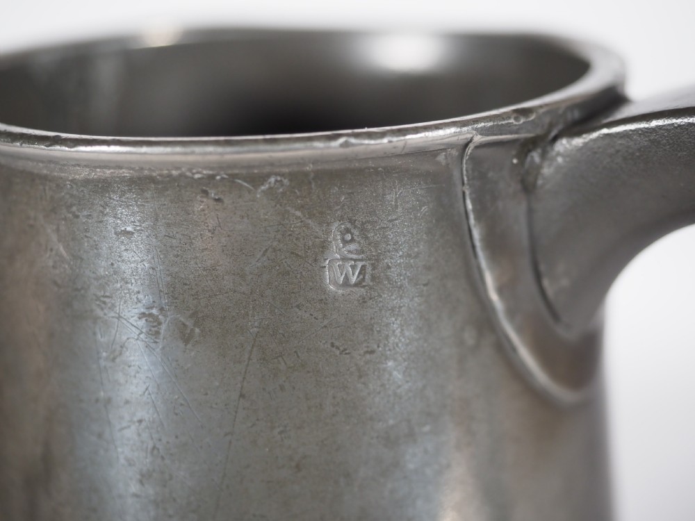 ANTIQUE ENGLISH PEWTER 1 QUART MEASURE, THOMAS & TOWNSEND COMPTON, 1802-1814. 'GILCOMSTON BREWERY', ABERDEEN. View VII