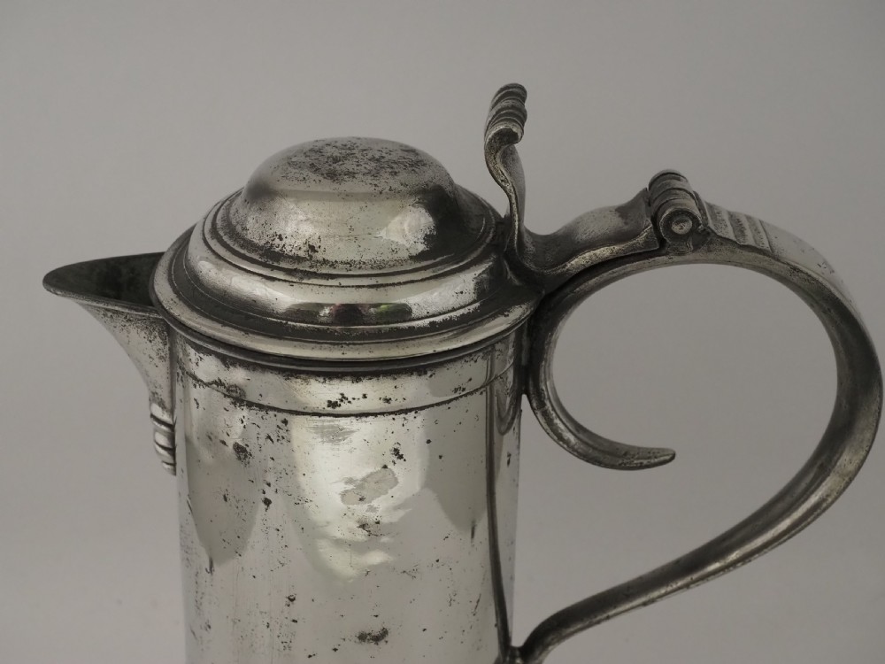 ANTIQUE IRISH PEWTER CHURCH FLAGON BY JOHN HEANEY OF DUBLIN, 1763 - 1807. View II