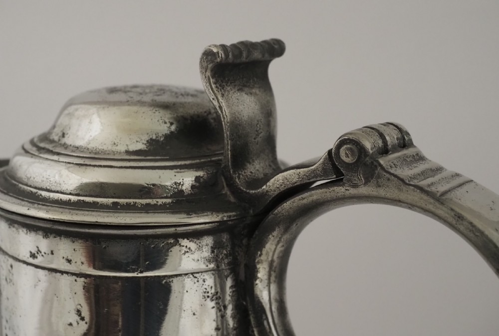 ANTIQUE IRISH PEWTER CHURCH FLAGON BY JOHN HEANEY OF DUBLIN, 1763 - 1807. View VII