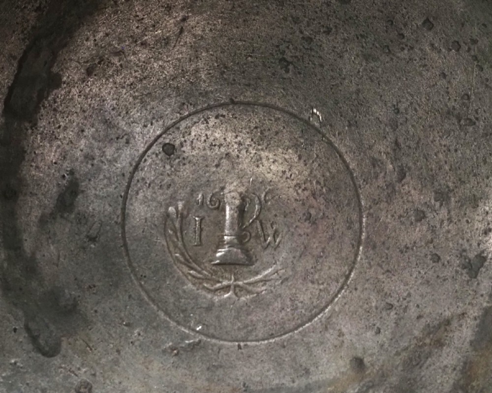 ANTIQUE ENGLISH PEWTER CHURCH FLAGON BY JOHN WEBBER I OF BARNSTAPLE, DEVON. 1662 - 1703. View VIII
