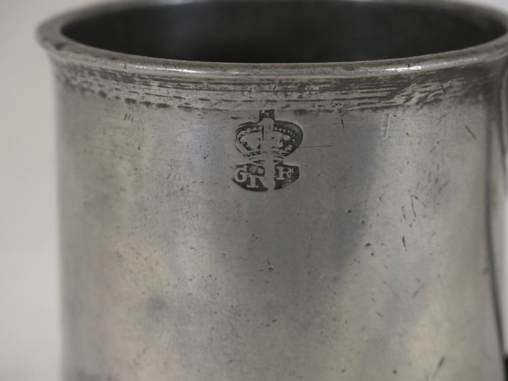 ANTIQUE ENGLISH PEWTER 1 PINT MEASURE BY JOHN FOSTER, 1789 - 1837. View III