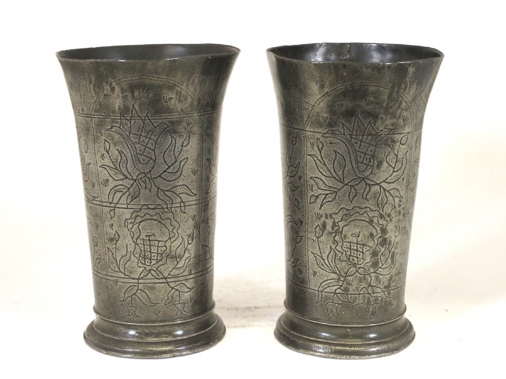 A PAIR OF ANTIQUE DUTCH PEWTER WRIGGLE WORK DECORATED BEAKERS, CIRCA 1750.