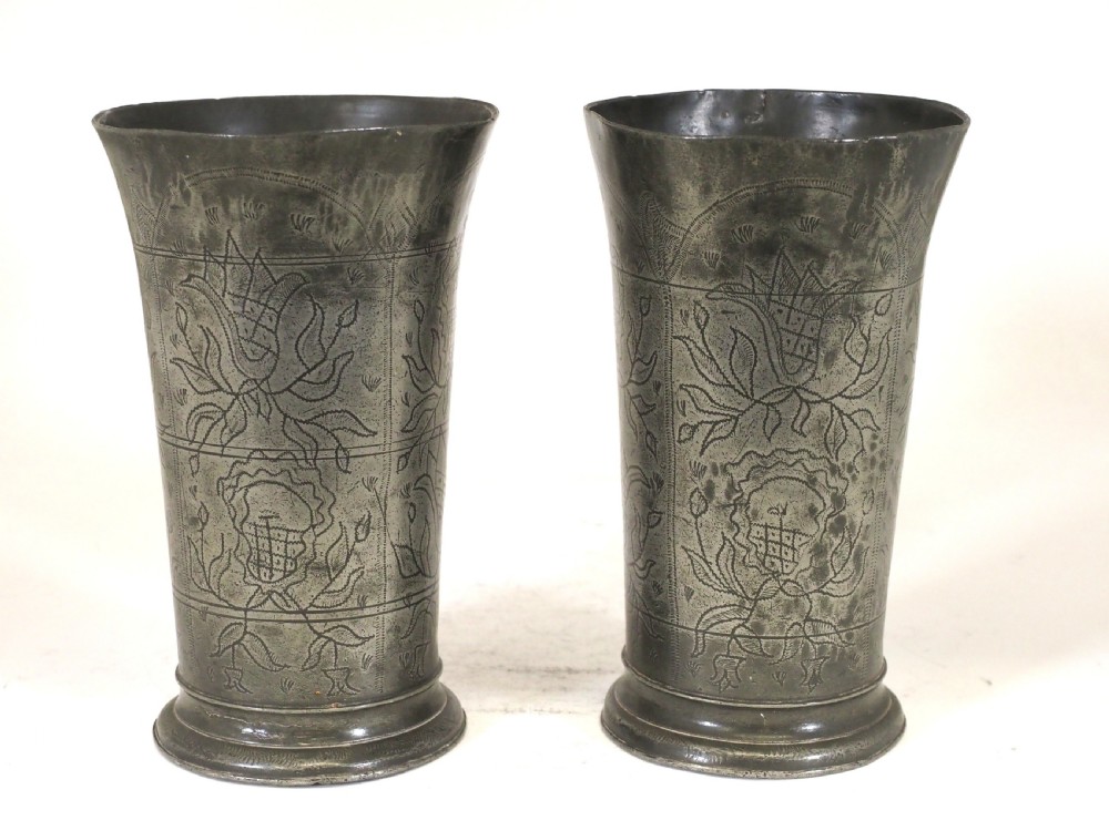 A PAIR OF ANTIQUE DUTCH PEWTER WRIGGLE WORK DECORATED BEAKERS, CIRCA 1750. View V