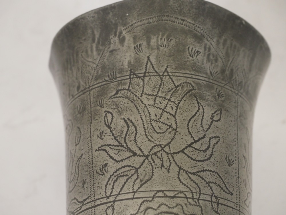 A PAIR OF ANTIQUE DUTCH PEWTER WRIGGLE WORK DECORATED BEAKERS, CIRCA 1750. View VII
