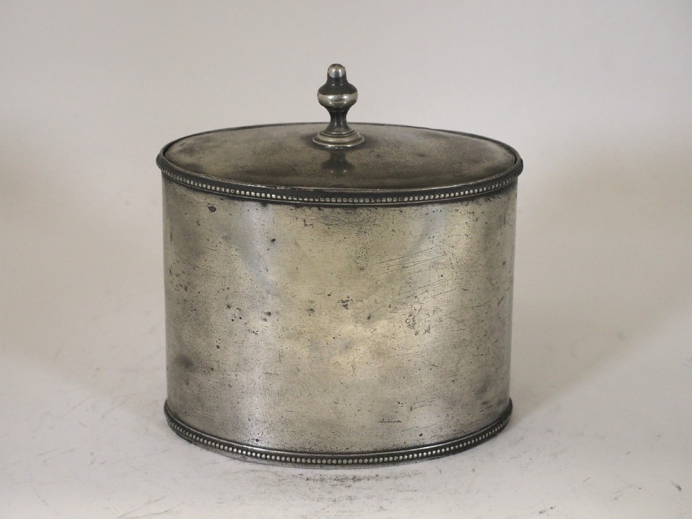 ANTIQUE ENGLISH PEWTER GEORGIAN TEA CADDY, WITH PRESSER, MAKER R P CIRCA 1780.