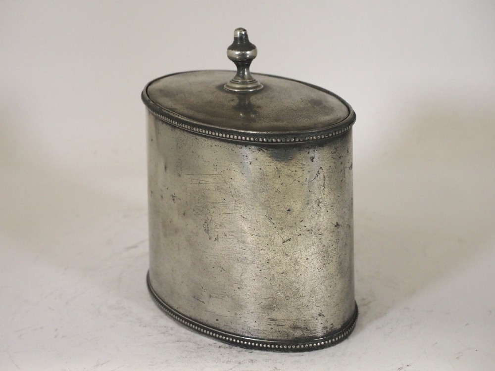 ANTIQUE ENGLISH PEWTER GEORGIAN TEA CADDY, WITH PRESSER, MAKER R P CIRCA 1780. View II