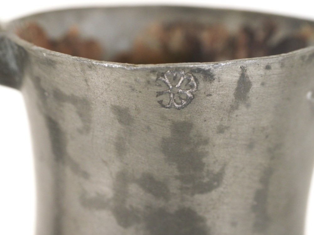 ANTIQUE GUERNSEY PEWTER 1/2 POT LIDDED FLAGON BY NICOLAS Le CHEMINANT, CIRCA 1800. View XII