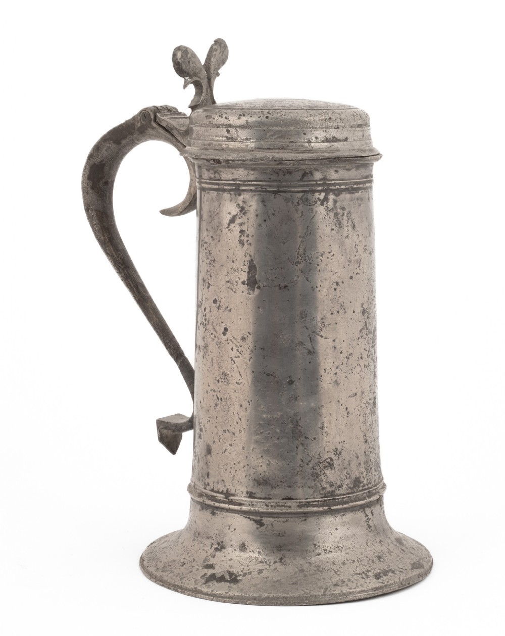 ANTIQUE ENGLISH PEWTER CHARLES II CHURCH FLAGON, CIRCA 1670.