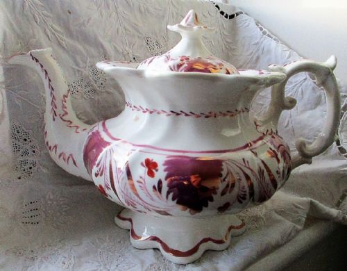 Antique Victorian Pink Lustre "Autumn Leaf" Pattern Porcelain Teapot