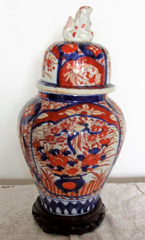 Antique Japanese Meiji Period Imari Porcelain Vase and Cover