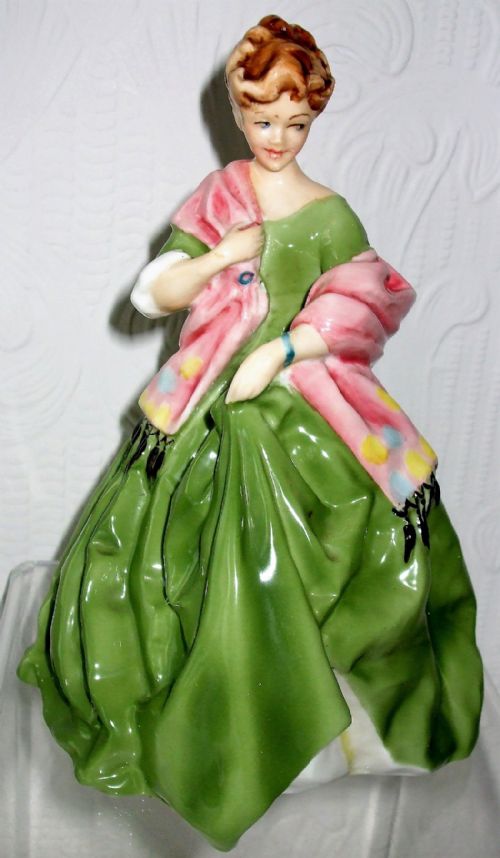 Royal Worcester English Porcelain Figurine ~ "First Dance" ~ RW 3629