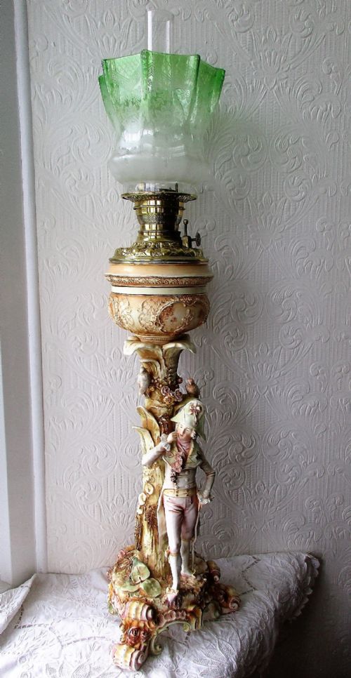 Antique Victorian Anglo-American Porcelain Figural Oil Lamp