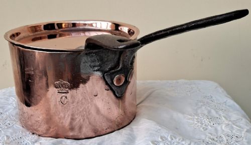 Antique English Victorian Copper Saucepan and Cover