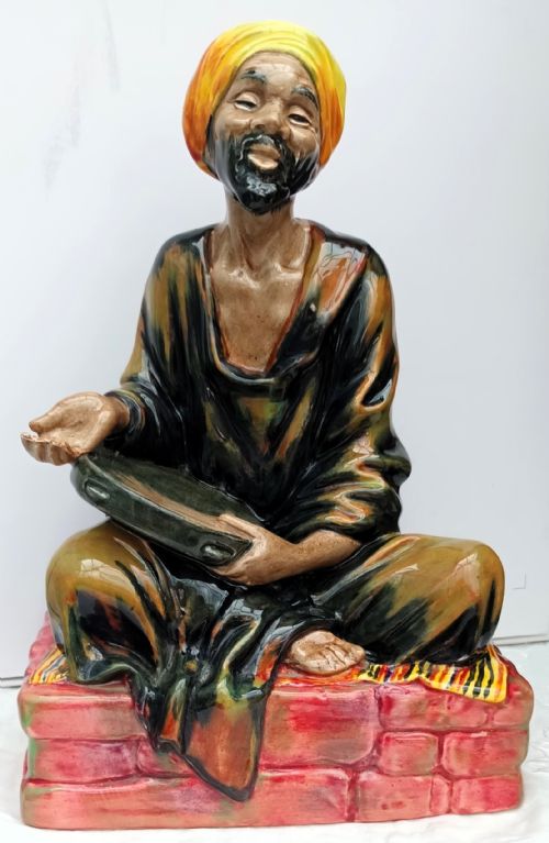Vintage Royal Doulton English Porcelain Figurine ~ "Mendicant" ~ HN 1365