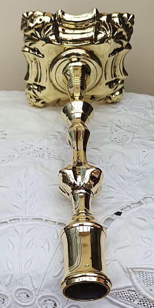 ANTIQUE ENGLISH GEORGIAN BRASS CANDLESTICK - ADDITIONAL PHOTO 4
