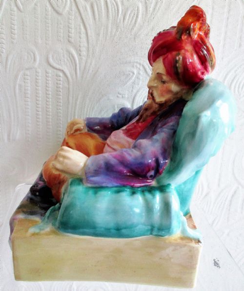 VINTAGE ROYAL DOULTON ENGLISH PORCELAIN FIGURINE ABDULLAH HN 1410 - ADDITIONAL PHOTO 1