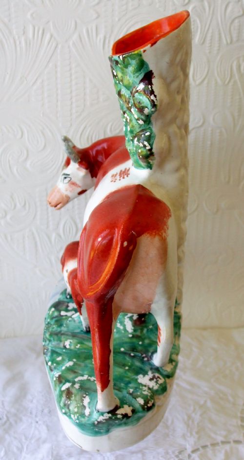 PAIR OF ANTIQUE ENGLISH VICTORIAN STAFFORDSHIRE POTTERY COW AND CALF SPILL VASES - ADDITIONAL PHOTO 8