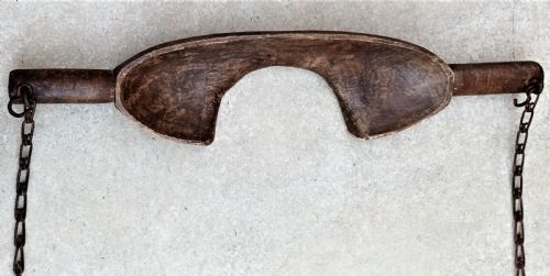 ANTIQUE ENGLISH VICTORIAN BEECH DAIRY MAID'S SHOULDER YOKE - ADDITIONAL PHOTO 1