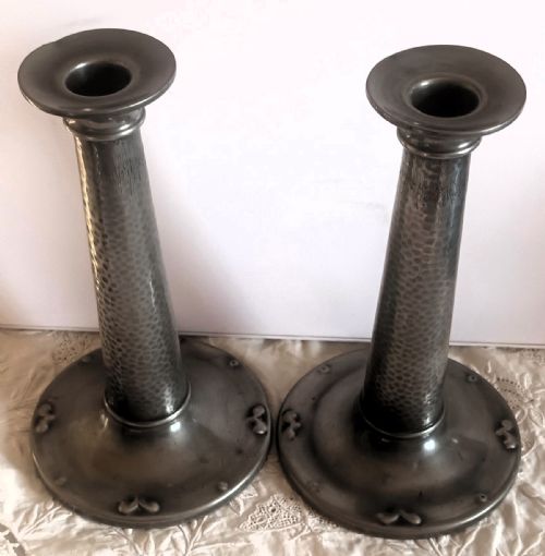 PAIR OF ANTIQUE ARTS AND CRAFTS PEWTER CANDLESTICKS - ADDITIONAL PHOTO 1