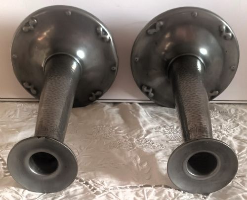 PAIR OF ANTIQUE ARTS AND CRAFTS PEWTER CANDLESTICKS - ADDITIONAL PHOTO 13