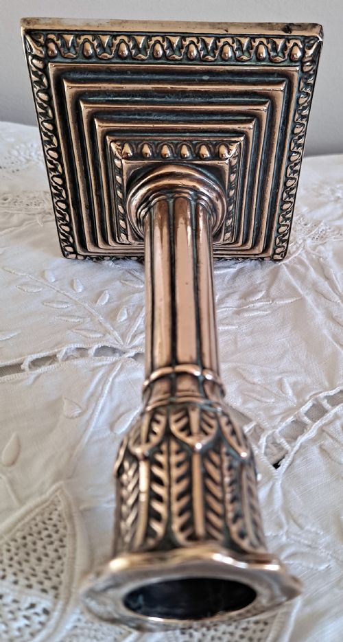 ANTIQUE ENGLISH VICTORIAN SILVER PLATED DESK CANDLESTICK - ADDITIONAL PHOTO 4