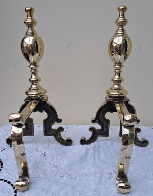 PAIR OF ANTIQUE ENGLISH VICTORIAN BRASS ANDIRONS - ADDITIONAL PHOTO 2