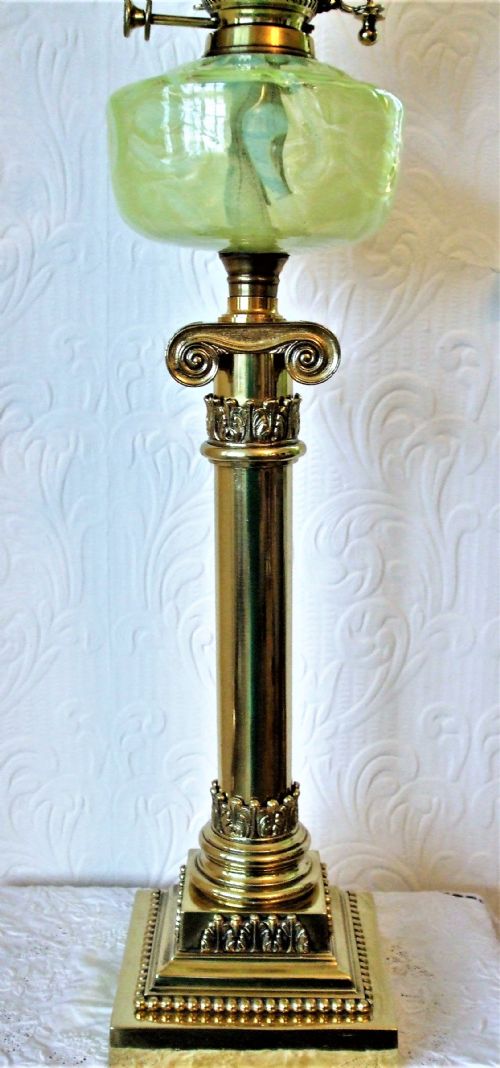 ANTIQUE ENGLISH VICTORIAN HINKS IONIC COLUMN BRASS OIL LAMP - ADDITIONAL PHOTO 1
