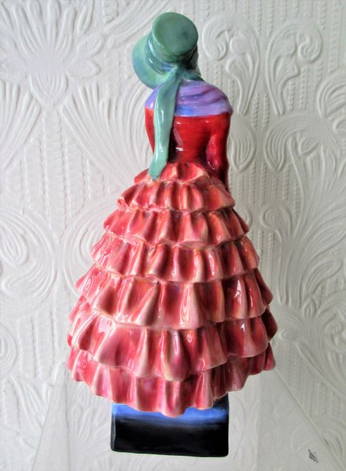 VINTAGE ROYAL DOULTON ENGLISH PORCELAIN FIGURINE PRISCILLA HN 1340 - ADDITIONAL PHOTO 2