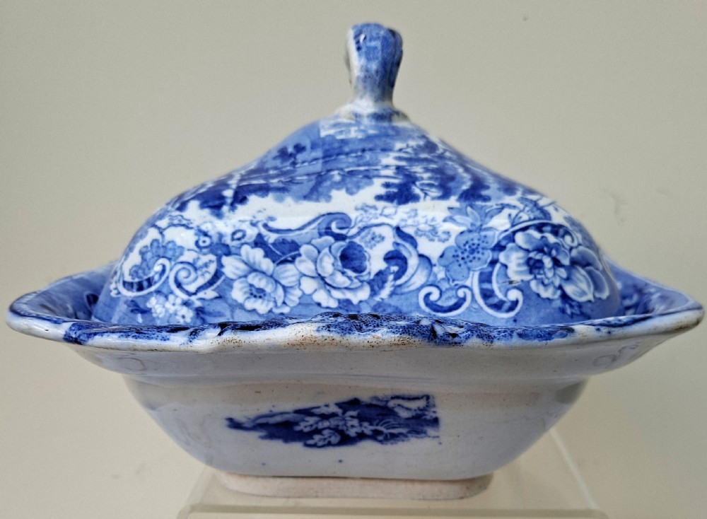 Victorian blue and white earthenware covered vegetable tureen featuring a printed rural landscape pattern. View III