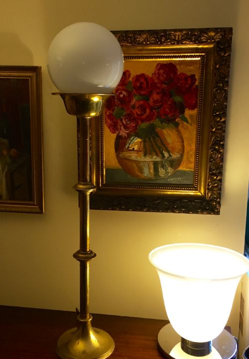 TALL PRICKET TABLE LAMP BRASS AND OPALINE - ADDITIONAL PHOTO 5