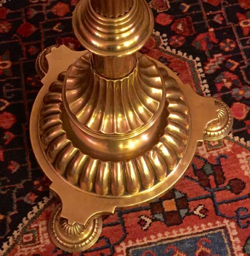 Impressive Victorian Telescopic Standard Lamp