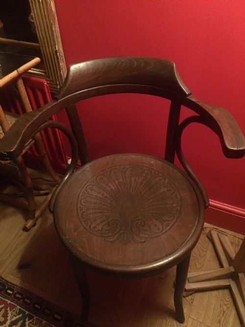 Original  Mundus  J & J Kohn 1890 Desk Chair