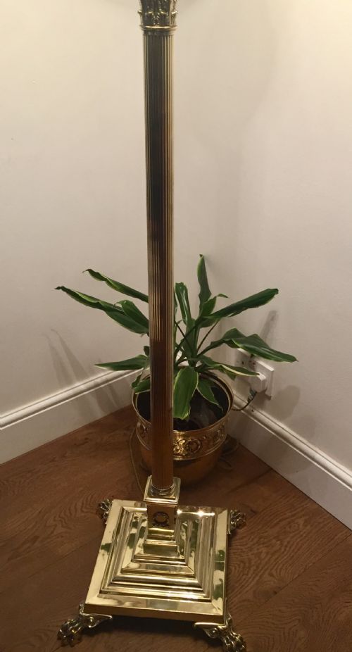 EDWARDIAN TELESCOPIC CORINTHIAN COLUMN STANDARD LAMP BRASS - ADDITIONAL PHOTO 2
