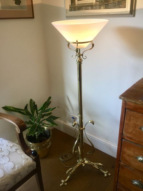 HANDSOME EDWARDIAN STANDARD UPLIGHTER BRASS - ADDITIONAL PHOTO 3