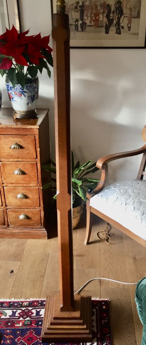 FINE QUALITY EDWARDIAN STEPPED STANDARD LAMP - ADDITIONAL PHOTO 8