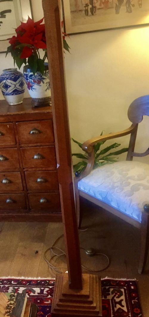 FINE QUALITY EDWARDIAN STEPPED STANDARD LAMP - ADDITIONAL PHOTO 11