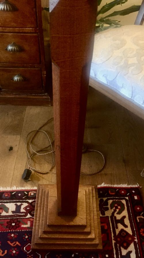 FINE QUALITY EDWARDIAN STEPPED STANDARD LAMP - ADDITIONAL PHOTO 12