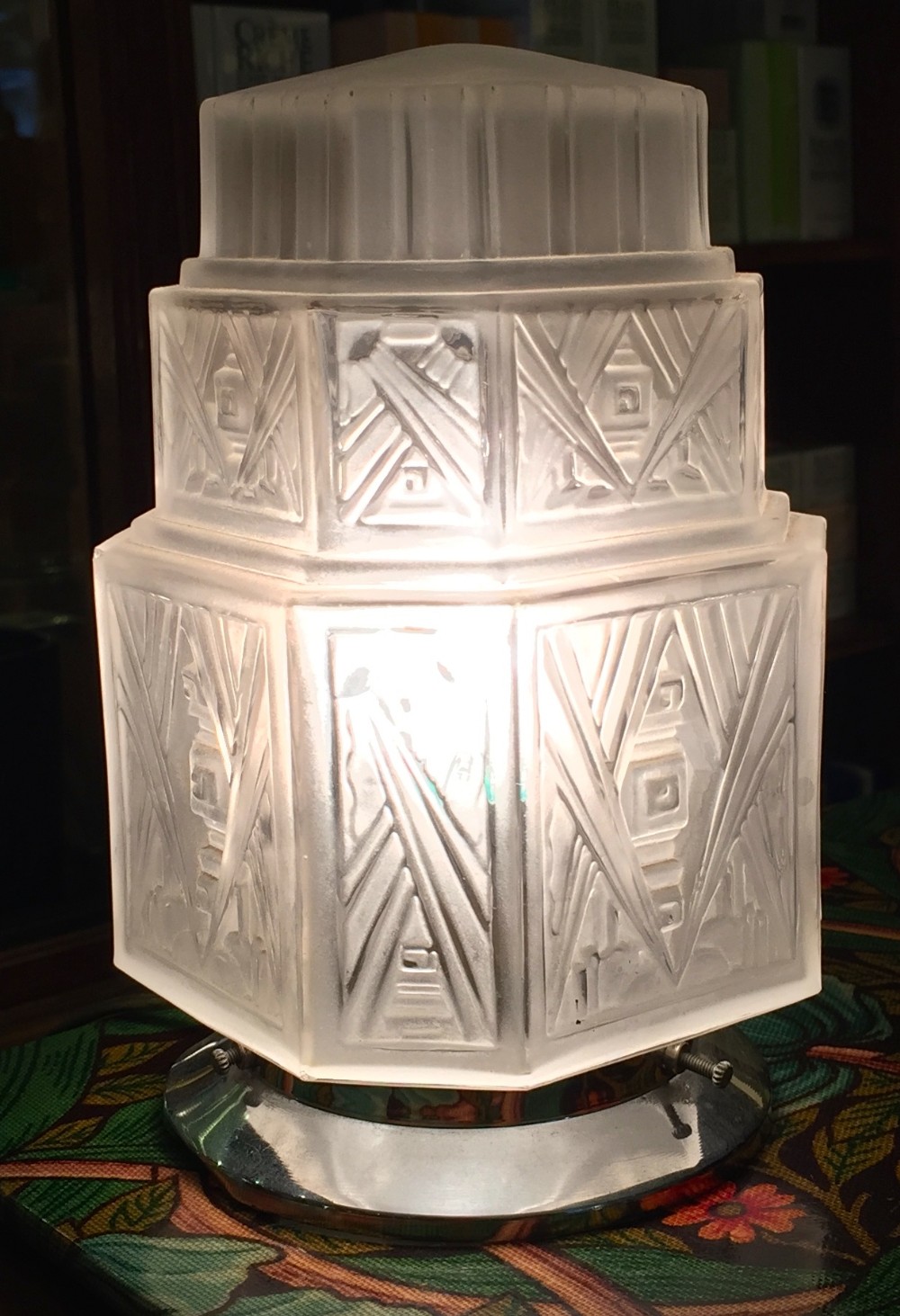 Stylish Art Deco Ceiling or Table Night Light Frosted Glass