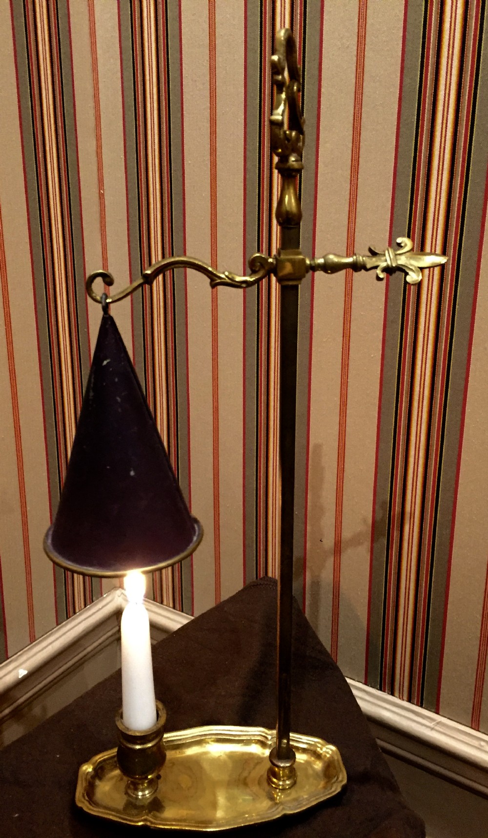 Chamber Stick Bouillotte Bronze and Adjustable Toleware Shade