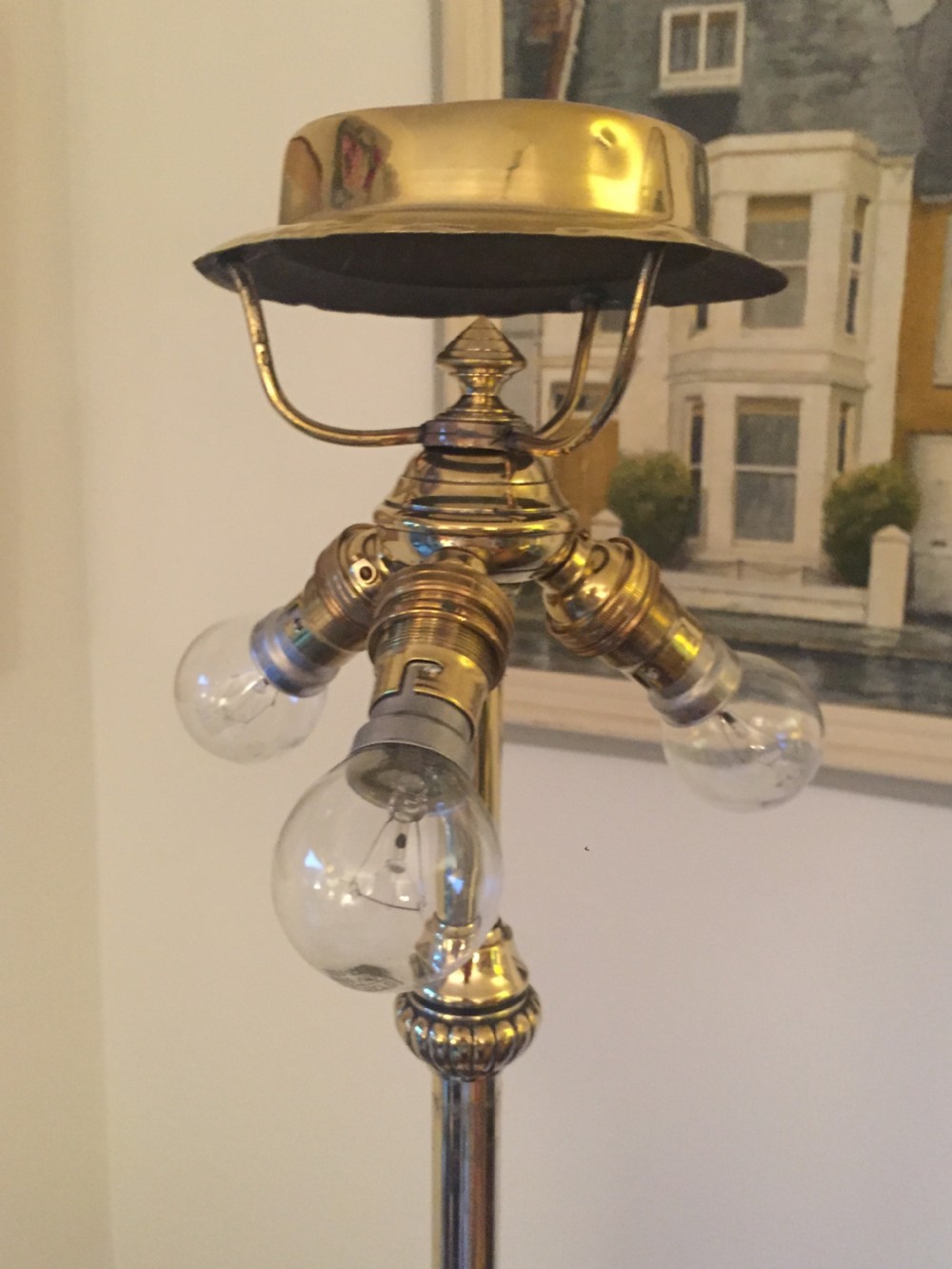 An Edwardian brass telescopic standard lamp featuring a fluted column, Corinthian capital, and a square stepped base with claw feet. View XIII