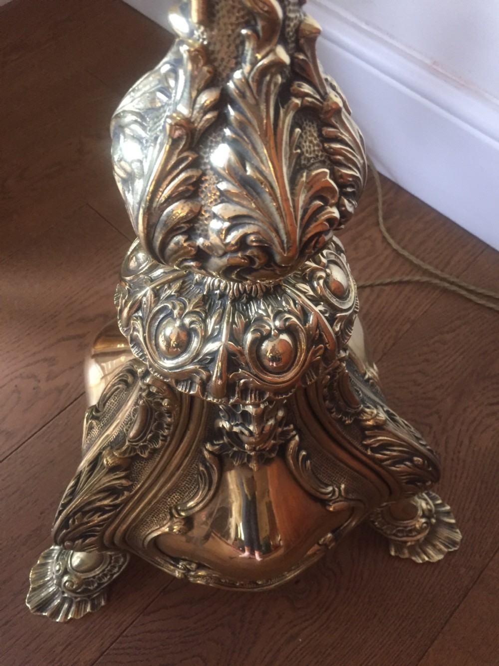 Impressive French Standard  Lamp  Rococo Brass View VII