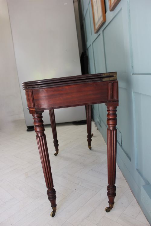 WILLIAM IV MAHOGANY TURNOVER TOP TEA TABLE - ADDITIONAL PHOTO 4