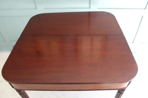 WILLIAM IV MAHOGANY TURNOVER TOP TEA TABLE - ADDITIONAL PHOTO 3