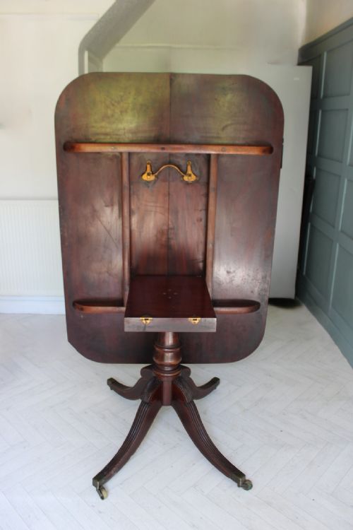 FINE REGENCY MAHOGANY BREAKFAST TABLE - ADDITIONAL PHOTO 7