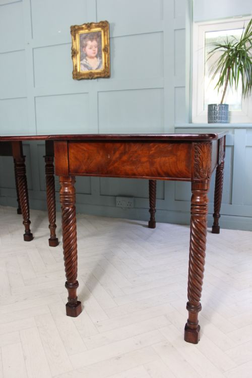 EARLY 19TH CENTURY AMERCIAN CUBAN MAHOGANY DINING TABLE - ADDITIONAL PHOTO 2