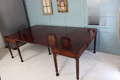 EARLY 19TH CENTURY AMERCIAN CUBAN MAHOGANY DINING TABLE - ADDITIONAL PHOTO 3