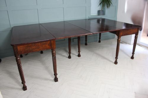 EARLY 19TH CENTURY AMERCIAN CUBAN MAHOGANY DINING TABLE - ADDITIONAL PHOTO 15