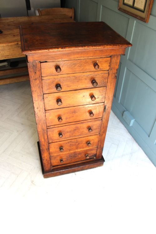 early 19th century secretaire wellington chest - CATEGORY: ANTIQUE BUREAU - DATED 1800