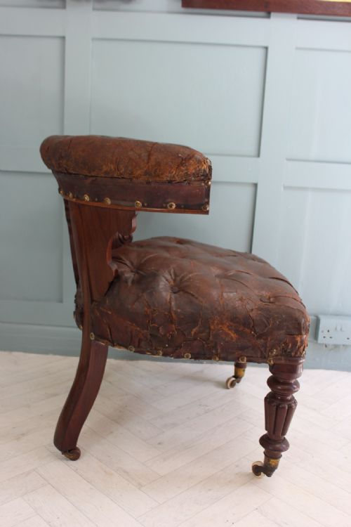 VICTORIAN LEAQTHER COCKFIGHTING CHAIR - ADDITIONAL PHOTO 12