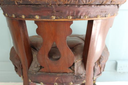 VICTORIAN LEAQTHER COCKFIGHTING CHAIR - ADDITIONAL PHOTO 13